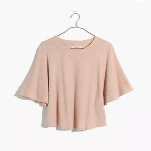 Flutter-Sleeve Top